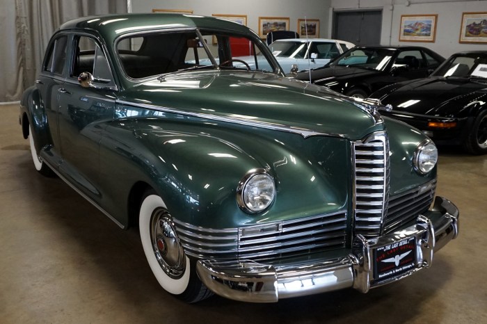 1947 Packard Clipper Deluxe