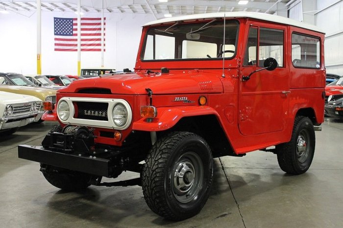 1969 toyota cruiser land fj offered