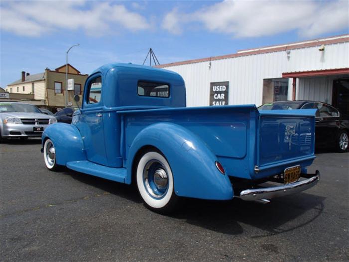 1940 Ford F100: A Classic American Pickup