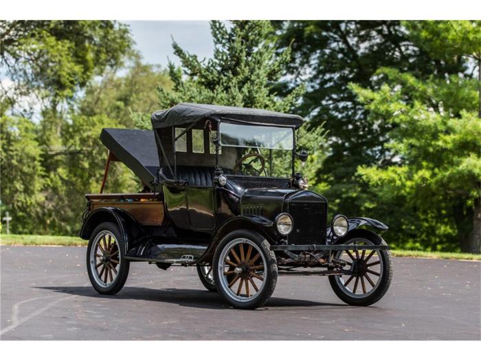 1919 model ford momentcar