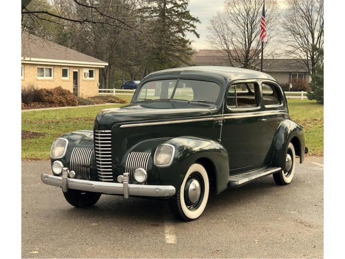 1939 Nash 4-Dr Sedan: A Classic American Automobile