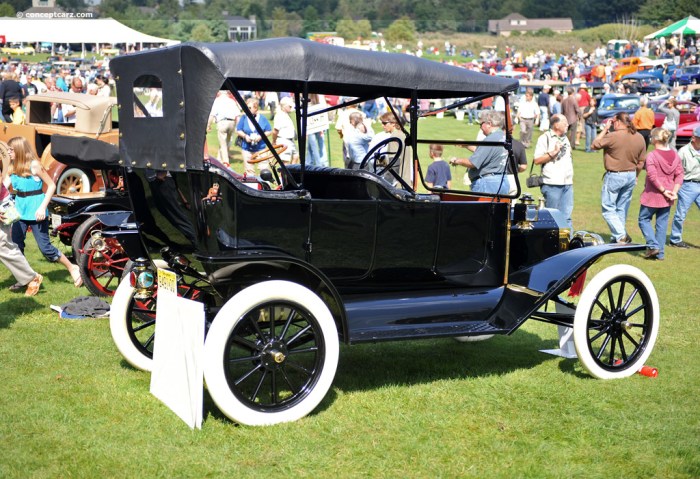 Ford 1914 model brass very touring car original