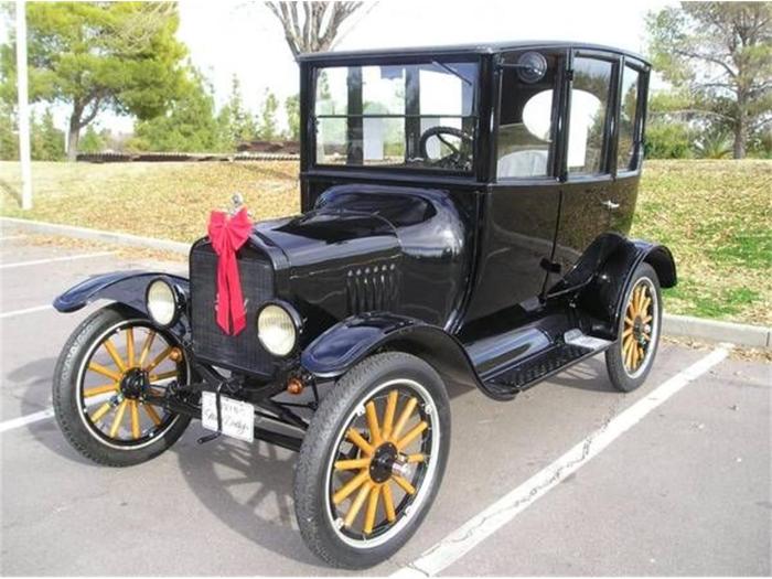 1922 Ford Model T: The Car That Changed America