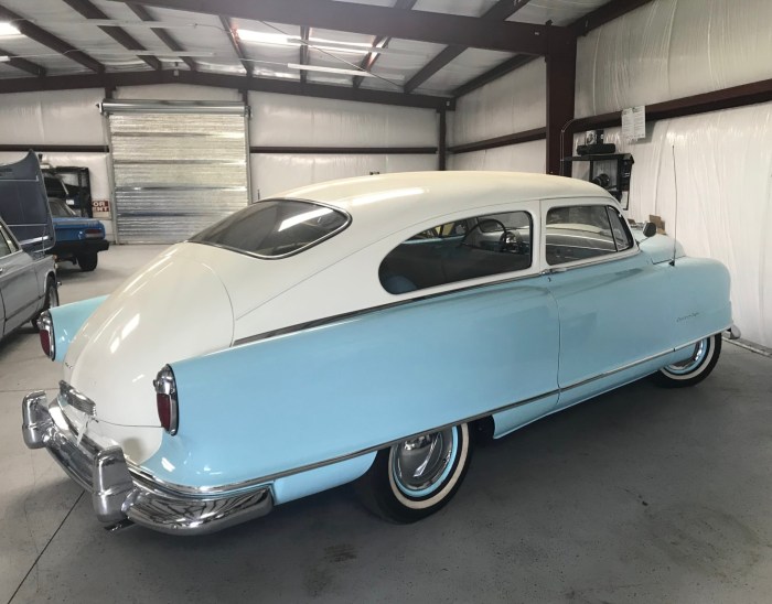 Nash 1951 statesman reserve bat