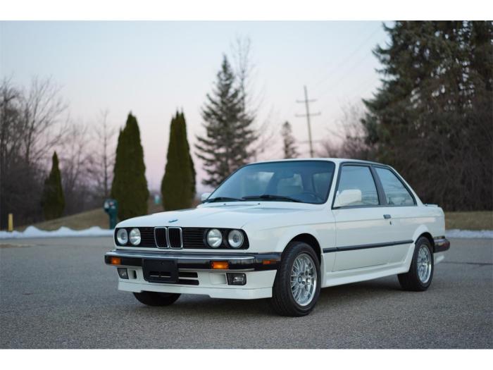 Bmw 1988 series sale farmington michigan cc