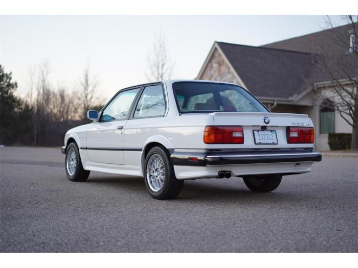 325i sedan cargurus