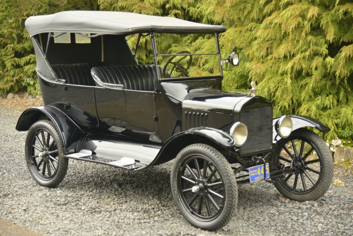 Ford 1923 model touring reserve sale bat