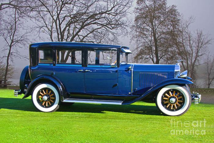 1929 Buick Sedan: A Glimpse into Automotive History