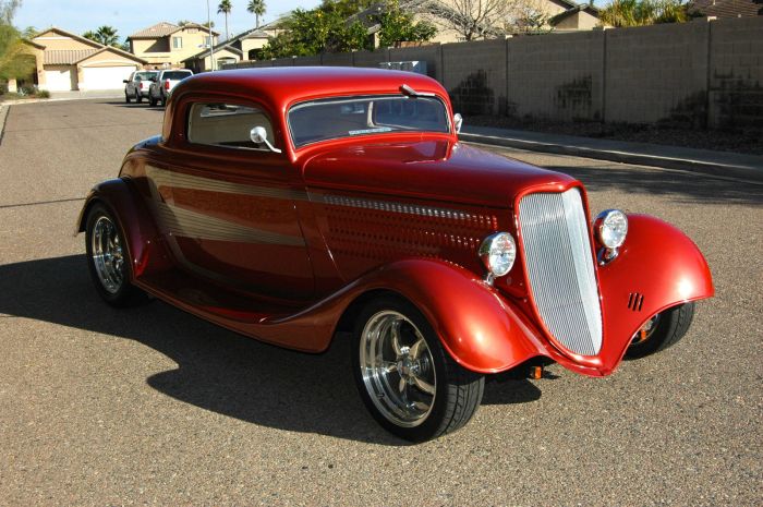 1933 Ford 3-Window Coupe