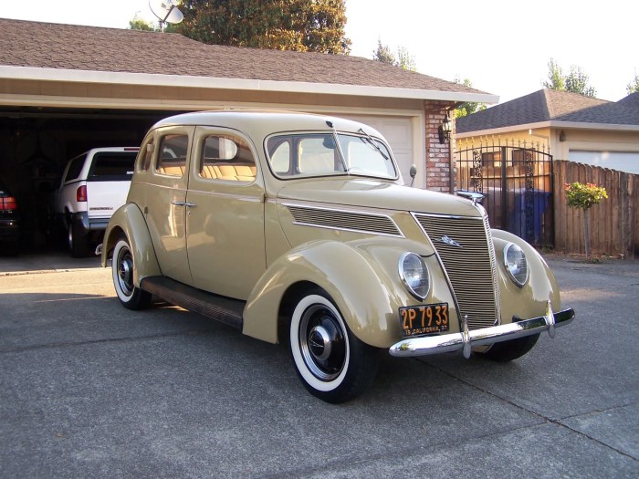 Ford 1937 sedan standard flathead fordor touring enlarge click