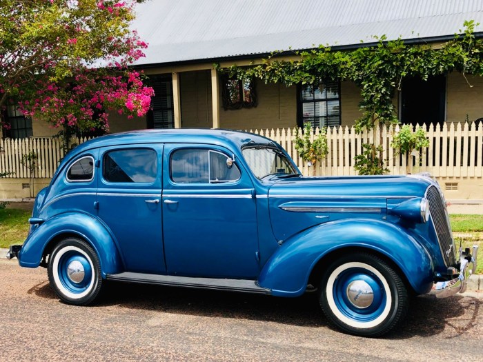 Plymouth 1937