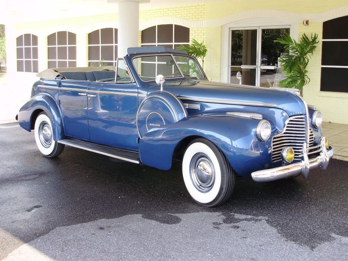 1940 century buick momentcar