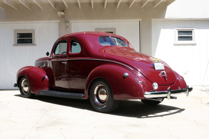 1940 ford coupe rod hot hotrod magazine cunningham rodder street plus email google twitter drivers side