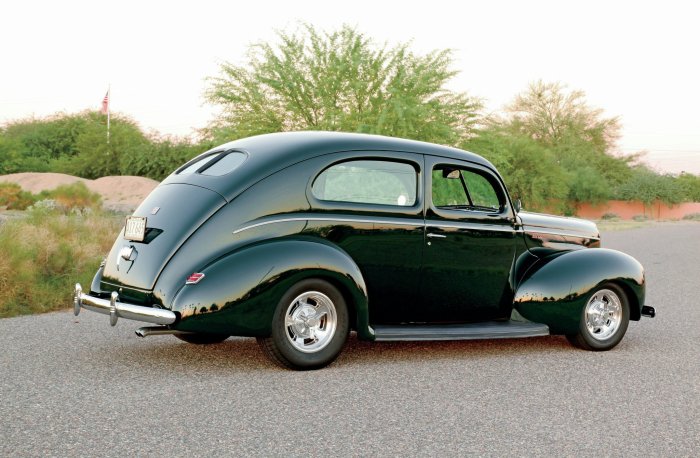 1940 Ford Sedan: A Timeless American Icon