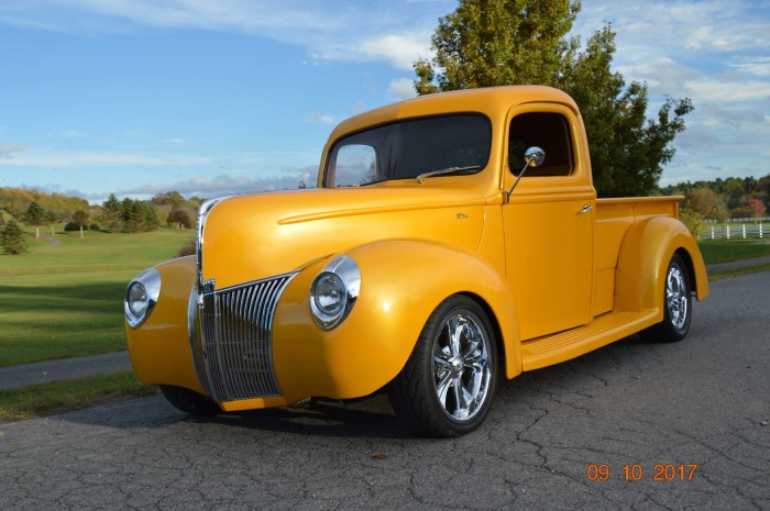 Ford 1940 pickup 40 point different hotrod trucks rod hot truck camiones chevy front classic plus email google twitter camionetas