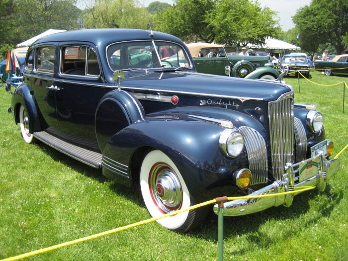 1941 Packard 180