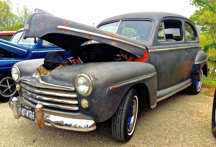 1947 Ford 2-Dr Sedan: A Post-War Icon