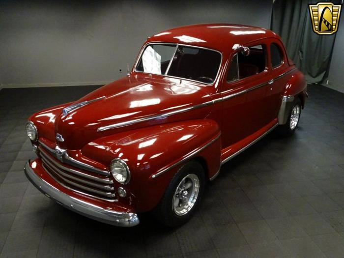 1947 Ford 2-Dr Coupe