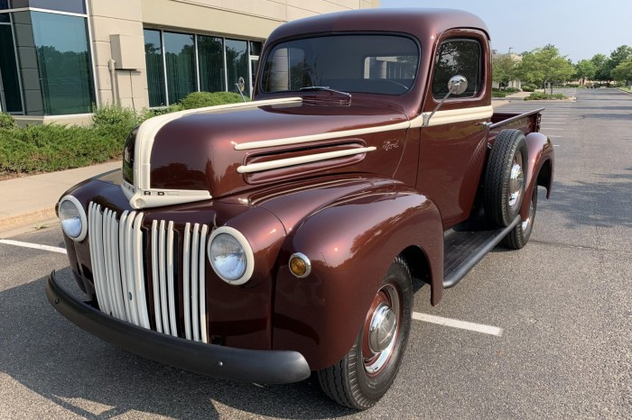 Ford 1947 choose board trucks