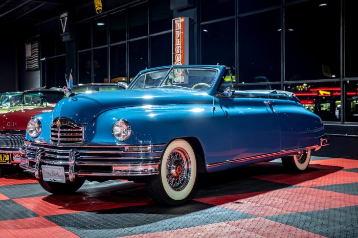 1948 Packard Convertible: A Classic American Luxury Car