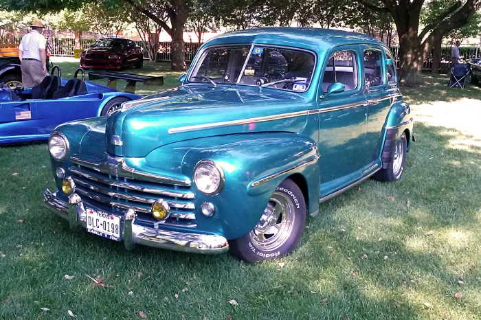 1948 Ford Street Rod: A Classic Reimagined