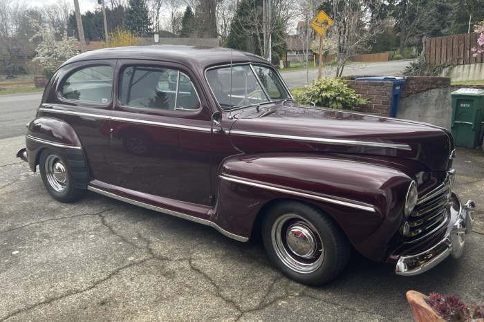 Tudor sedan