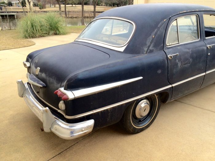 1951 v8