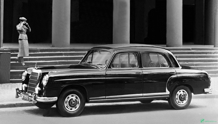 1954 Mercedes-Benz 220