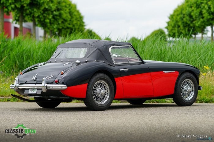 1960 Austin-Healey 3000 Mark I: A British Icon