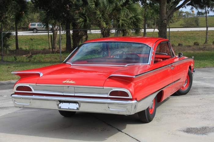 1960 Ford Starliner: A Classic American Coupe