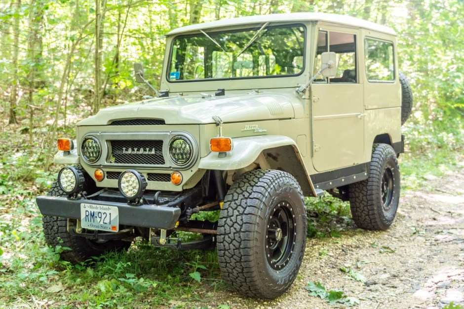 Fj40 1967 toyota cruiser land reserve bat