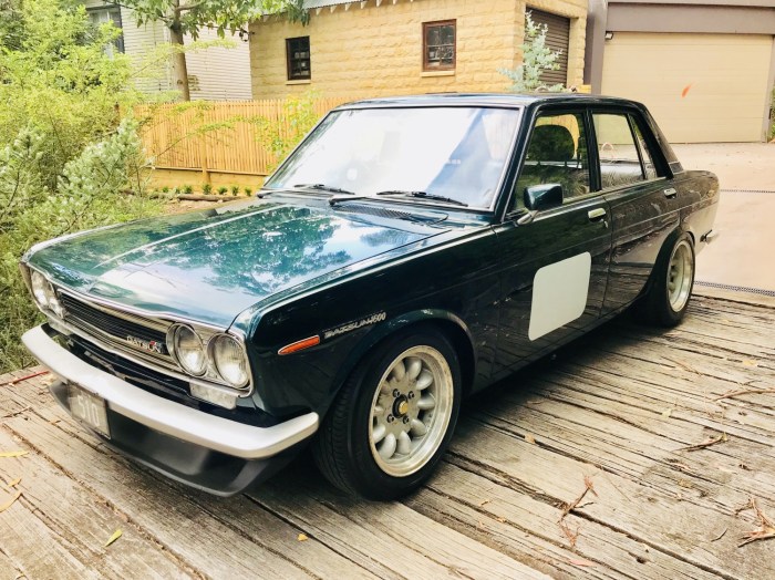 Datsun 1600 1971 sss bluebird rear stock sedan alamy