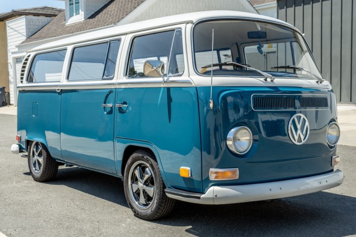 Bus 1971 volkswagen available now yellow vw touring reliable very miles soft video near sale