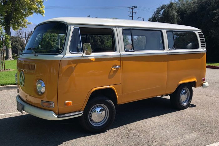 1972 Volkswagen Type 2: A Cultural Icon on Wheels