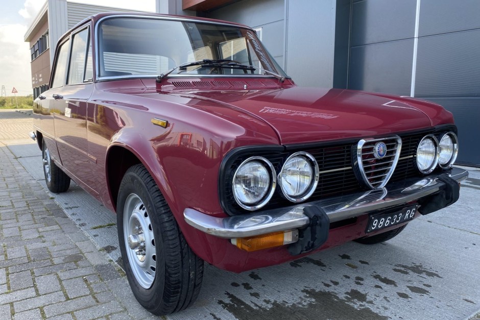 Alfa romeo 1975 1300 giulia choose board sale cars