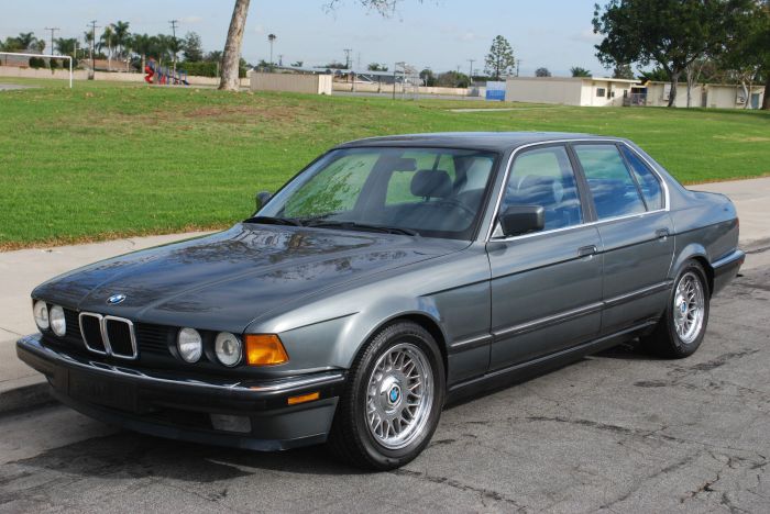 1988 BMW 7 Series: A Luxury Icon of Its Time