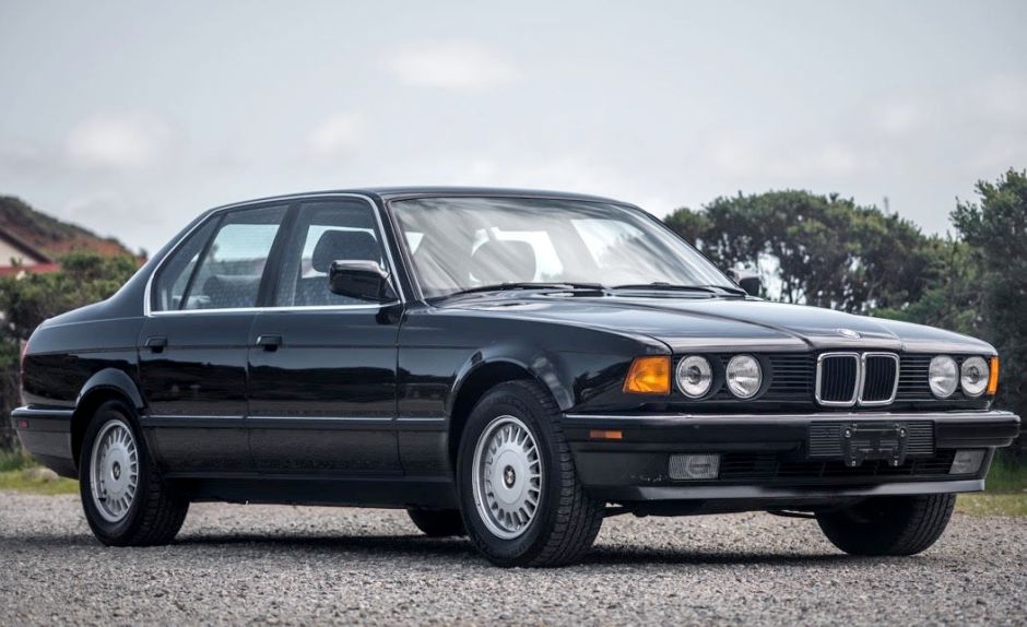 1988 BMW 735i: A Look Back at a Luxury Icon