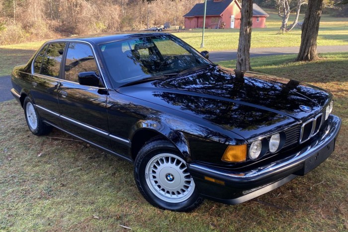 1988 BMW 735I