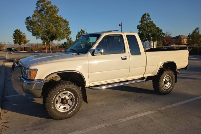 Toyota 1990 pickup 4x4 california original rust owner 5spd sale model cab dlx other