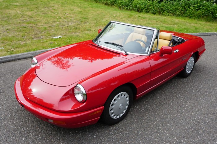 1991 Alfa Romeo Spider: A Timeless Italian Icon