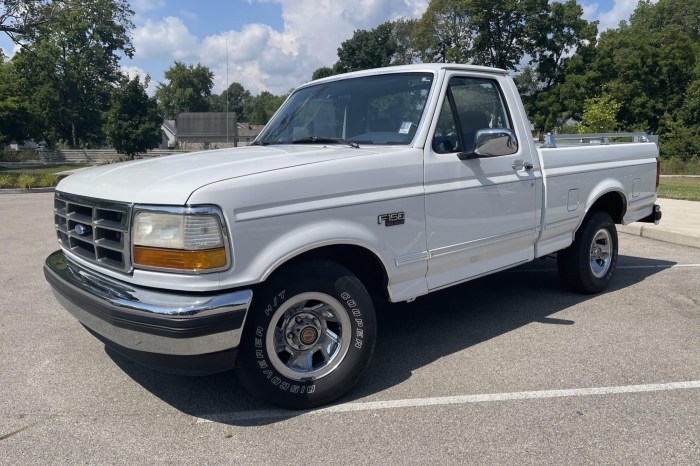 1993 ford truck 4wd xlt work shop v8 runs carfax strong clean f150 sale