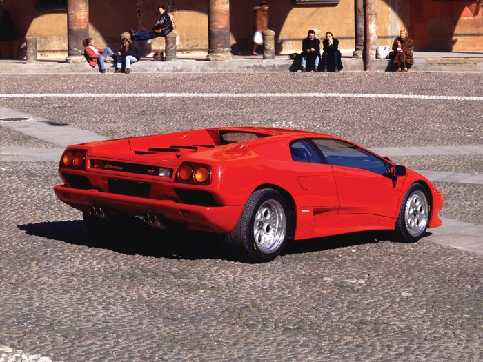 1994 Lamborghini Diablo: A Supercar Icon