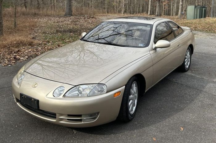 Lexus cargurus
