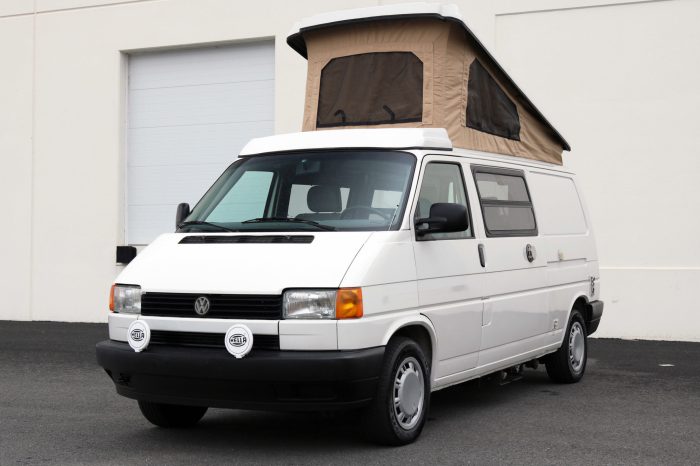 Eurovan volkswagen winnebago 75k mile bat