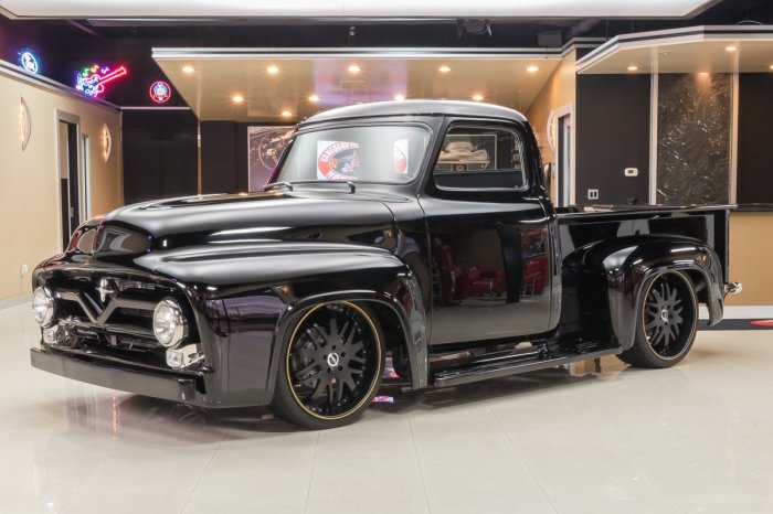 F100 1955 pickup chopped chevy mecum