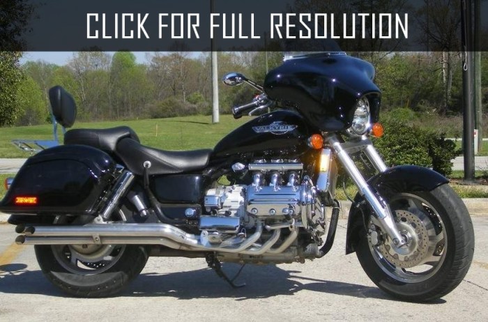 Valkyrie interstate 2000 honda f6c 2001 1500 gl1500c 1999 custom bikes f6 specs msrp review bike gl 1500c bobber model