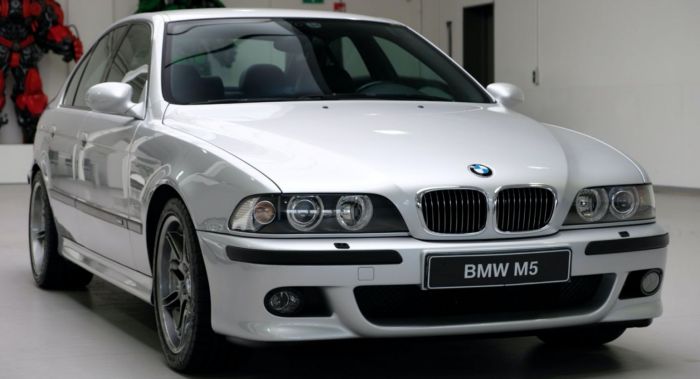 2001 BMW M5: A Performance Icon