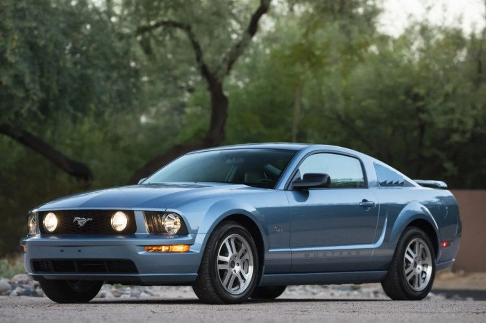 2005 Ford Mustang