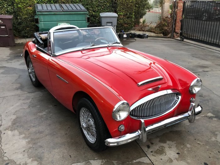 1964 Austin-Healey BJ8: A British Icon