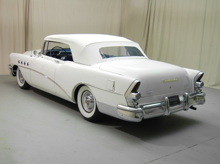 1956 Buick Roadmaster: A Classic American Icon